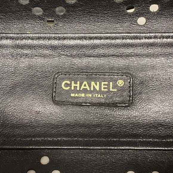 CHANEL Black Leather Bag - Picture 5 of 12